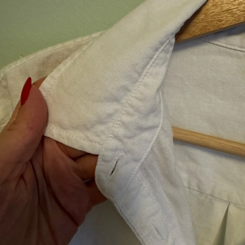 Aerie Classic White Shirt - Picture 6 of 9